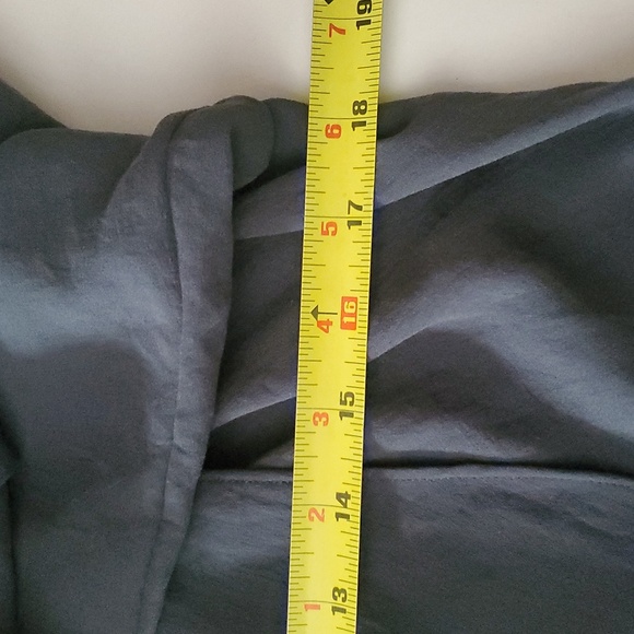 Rory Beca Grey Silk Blouse Top Size Small Collared Low Ruched Neckline - Picture 7 of 8